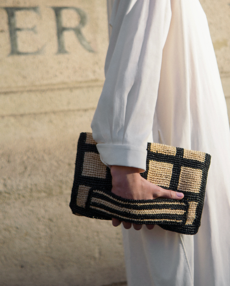 KAREN Clutch Bag