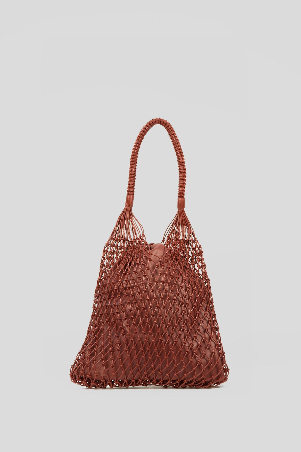 MAISON N.H PARIS　メゾンエヌアッシュパリ　革の編みバッグ MAISON N.H PARIS メゾンエヌアッシュパリ 革の編みバッグ メゾン エヌ