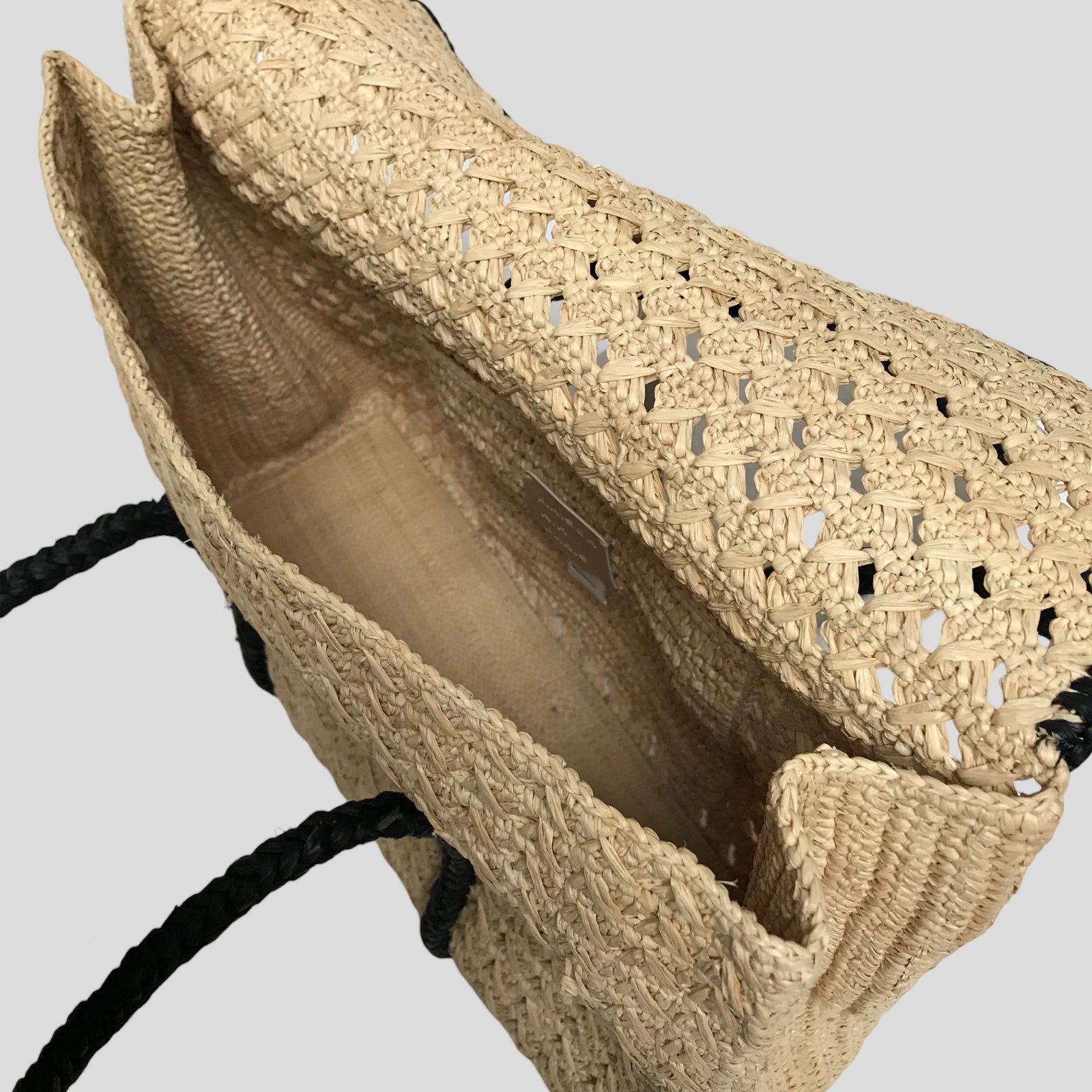 a.r.t MAISON N.H PARIS ラフィアサックNathaly MAISON N.H PARIS] Raffia shopping bag – MaW SAPPORO